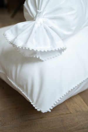 Linolux Nekrolsloop Pompom White 15x40