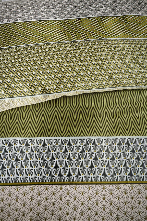 Detail Dekbedovertrek Beddinghouse Aster Green