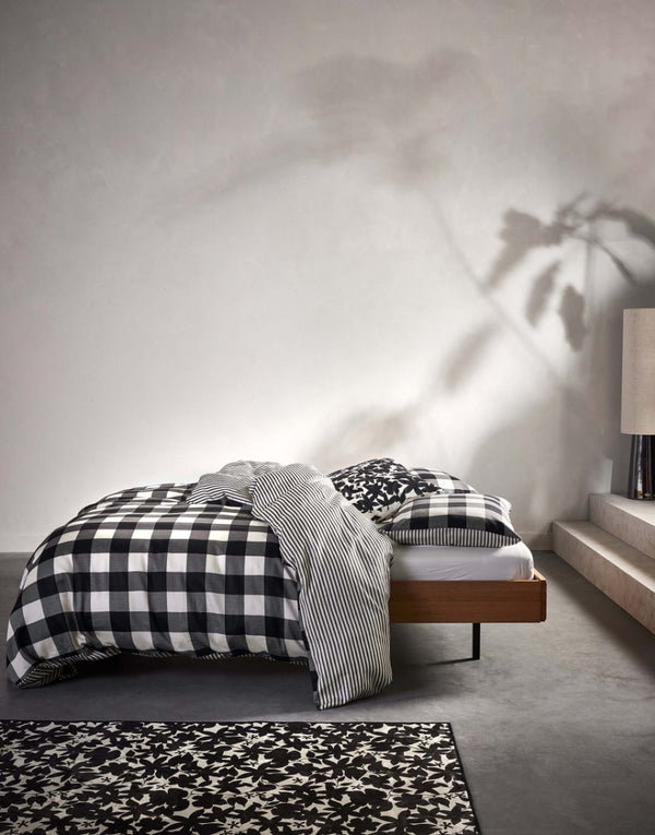 Dekbedovertrek Essenza Chess Antraciet sfeer