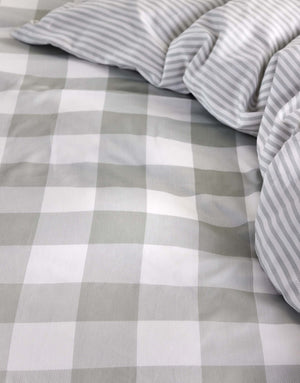 Dekbedovertrek Essenza Chess Dusty Green detail binnenzijde