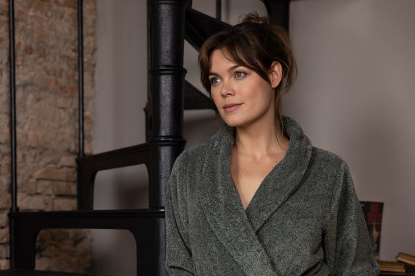 Badjas Linolux Olan Green detail kraag