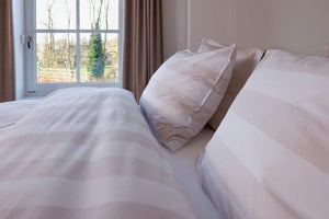 Dekbedovertrek Livello Beach Stripe Sand dteail