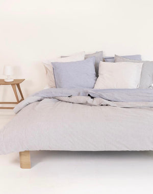 Dekbedovertrek Linolux Vintage Stripe Stone sfeer