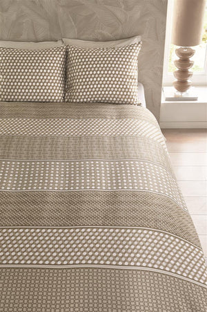 Dekbedovertrek Riviera Maison Rattana Natural voorstaand