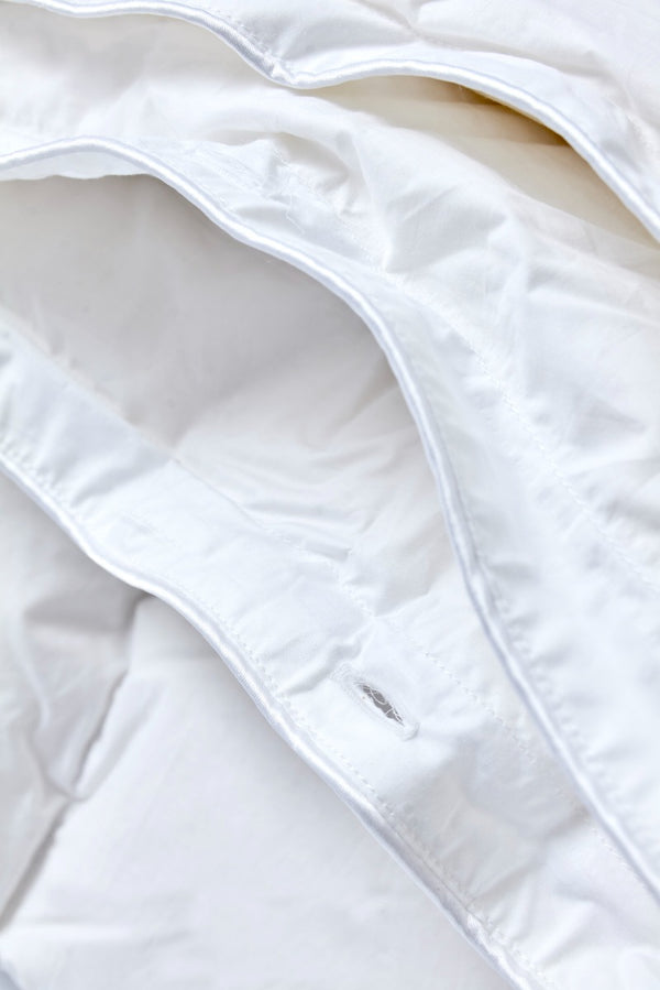 Dekbed Dreamstar 100% zuivere witte ganzendons Lente/herfst detail