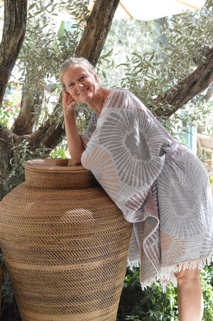 Kimono Zusenzomer Alya Grey/Brown model