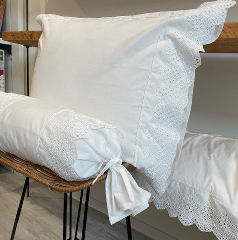 Nekrol Kussensloop Livello Luna White 2