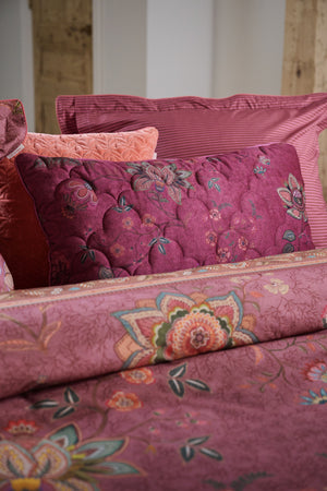 Pip Studio Sierkussen Mumbai Morning Dark Pink 45x70